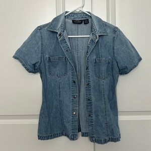 Sonoma Denim Button-Down Short Sleeve Size S